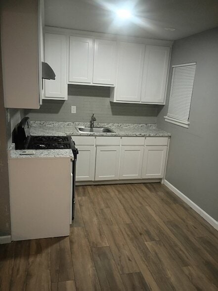 Building Photo - 5000 Wilmington Dr