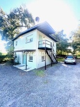 Building Photo - 2202 W Central Blvd