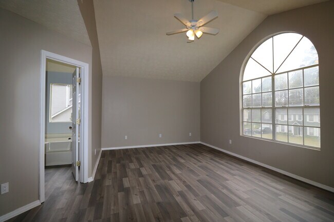 Foto del edificio - 3178 Herrenhut Rd