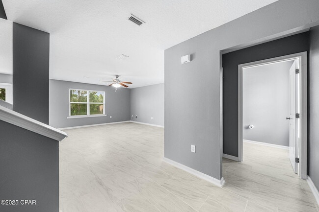 Foto del edificio - 7119 Riverbrooke St