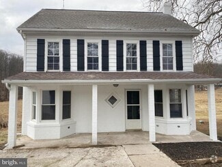 Building Photo - 2758 Black Rock Rd