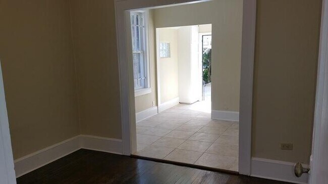 Foto del edificio - 118 W 28th St