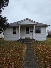 Building Photo - 1020 E North St