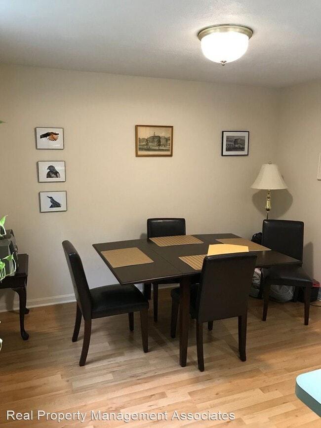 Building Photo - 2 br, 1 bath House - 207 Samoset St AT-1