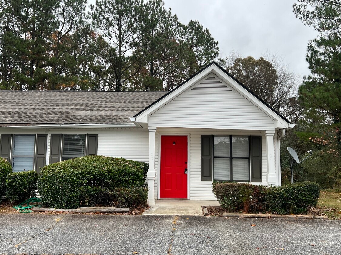 Foto principal - 234 Vernoy Aiken Rd
