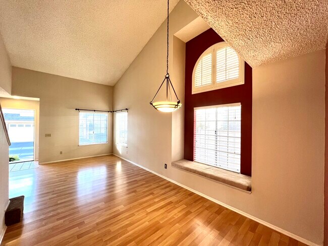 Building Photo - 11226 Terra Vista Pky