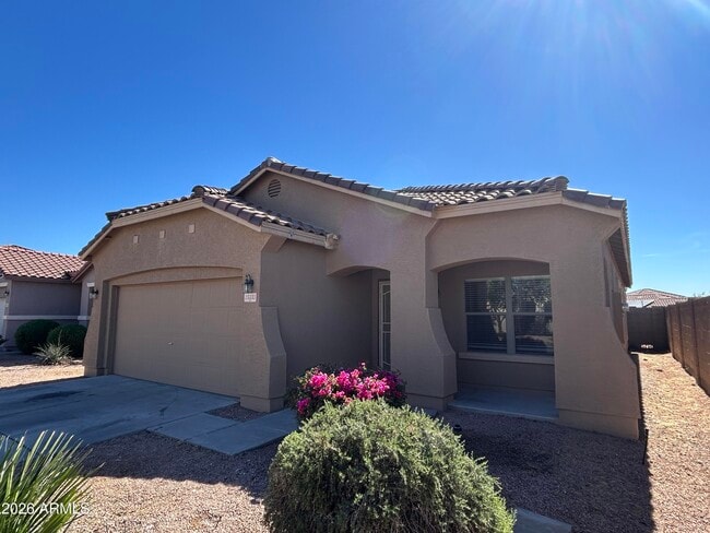 Foto del edificio - 15333 W Cortez St