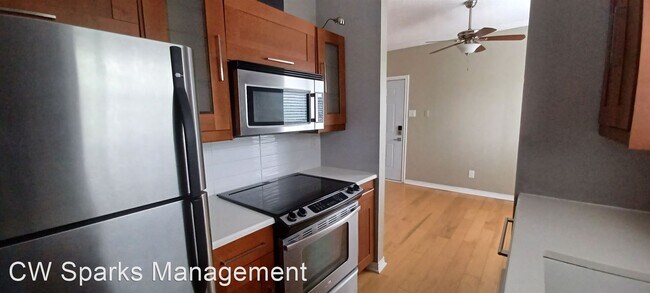 Foto del edificio - 2 br, 2 bath House - 5620 Live Oak St #307