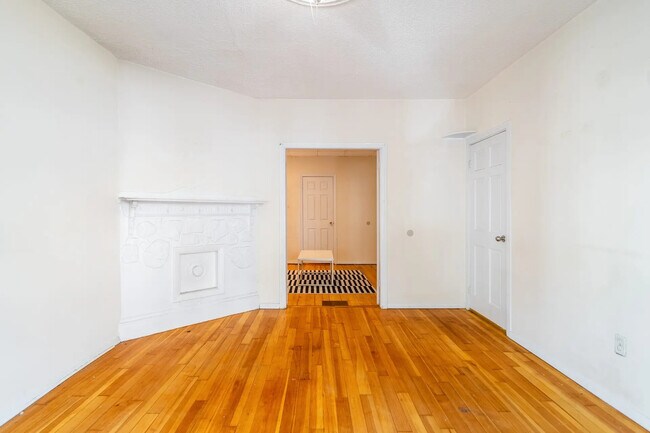 Foto del edificio - 20 Howell St