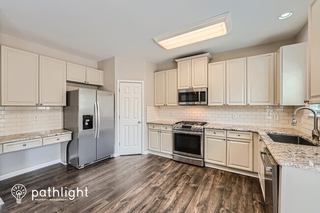 Building Photo - 207 Reserve Crossing, Canton, GA, 30115