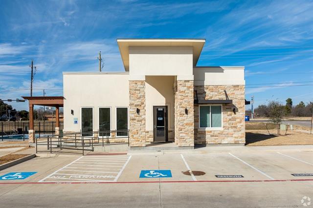 Building Photo - 1101 Biloxi Dr