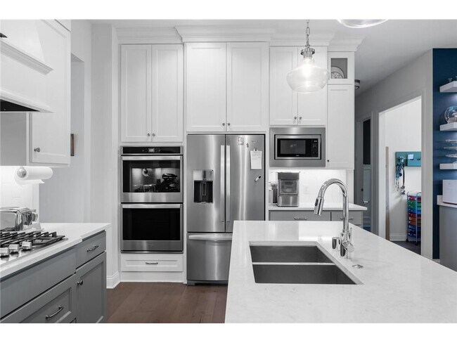 Foto del edificio - 7060 61st St S