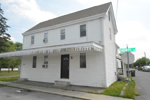 Primary Photo - 216 King St