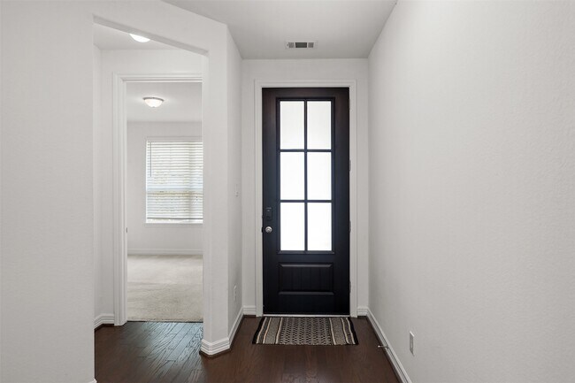 Building Photo - 13525 Emerald Mallard Dr