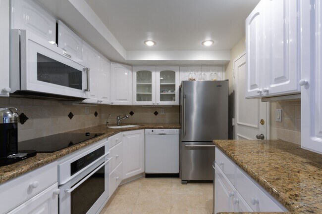 Photo - 250 Bradley Pl Apartment