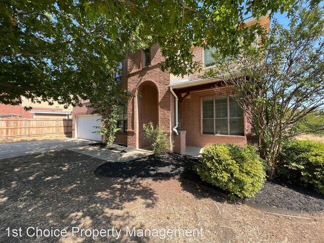 Building Photo - 5 br, 4 bath House - 1208 Pheasant Run Trl