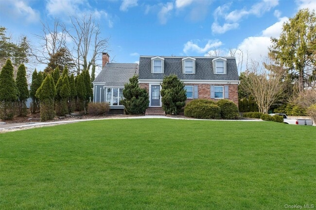 Foto del edificio - 345 Colonial Rd