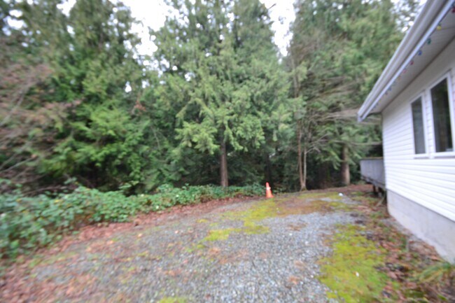 Building Photo - 7426 Allison Pl