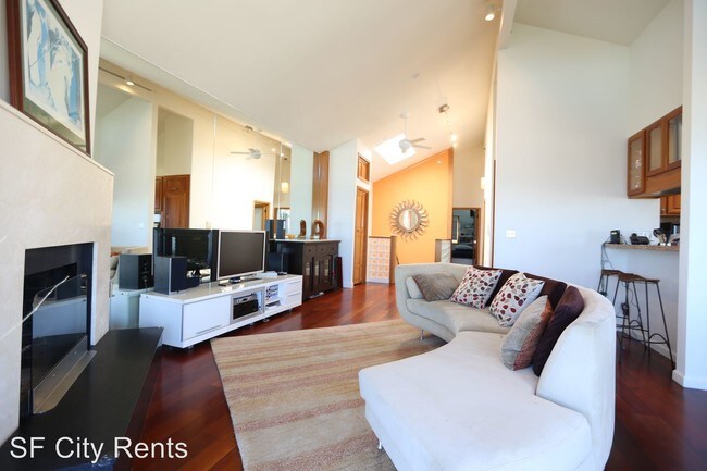 Building Photo - 3 br, 2 bath Apartment - 1091 19th St.