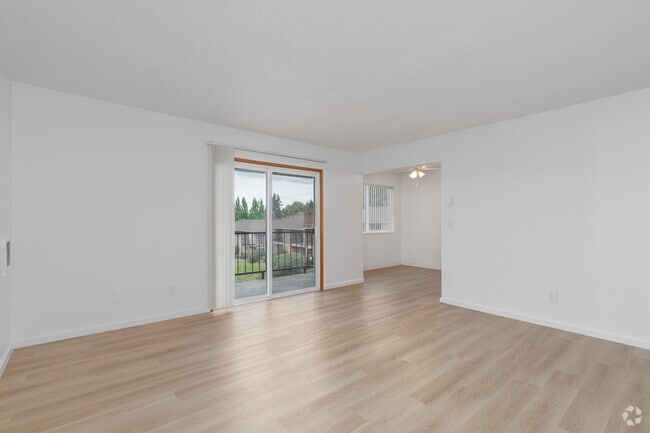 Interior Photo - Brighton Hill Apartments