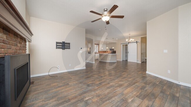 Foto del edificio - Immaculate two story home in Indigo Ranch