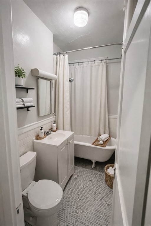 Building Photo - 1576 Commonwealth Ave