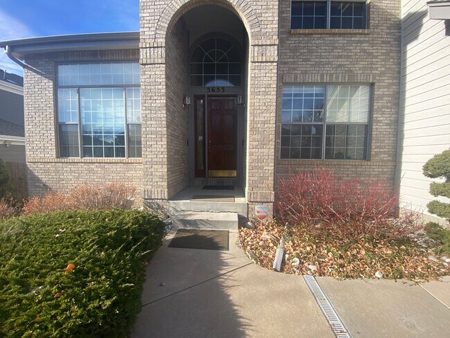 Foto del edificio - Large Home in Piney Creek