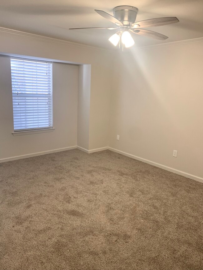 180 Burgin Ave Unit B, Baton Rouge, LA 70808 Apartments in Baton