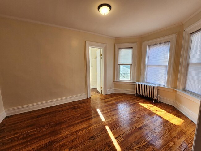 Foto del edificio - 345 Highland Ave