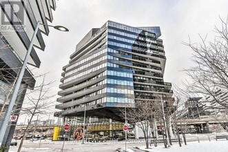Building Photo - 21-621 Lawren Harris Square