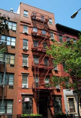 Building Photo - 427 E 82nd St