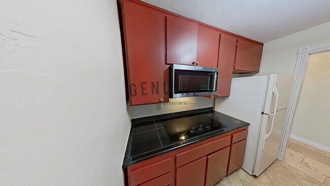 Foto del edificio - 12200 Montecito Rd