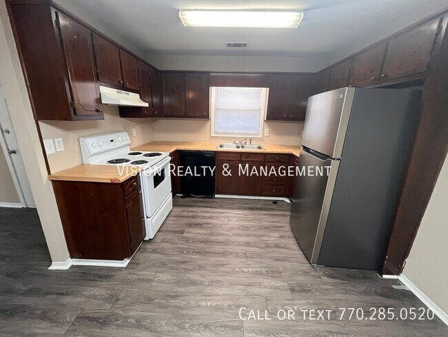 Foto del edificio - 12 S Creek Rd