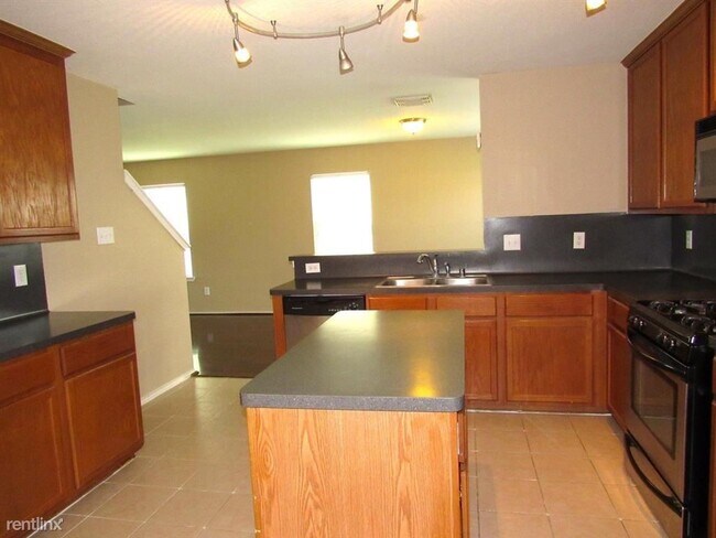 Building Photo - 3 br, 2.5 bath House - 3612 Bridgebluff Lane