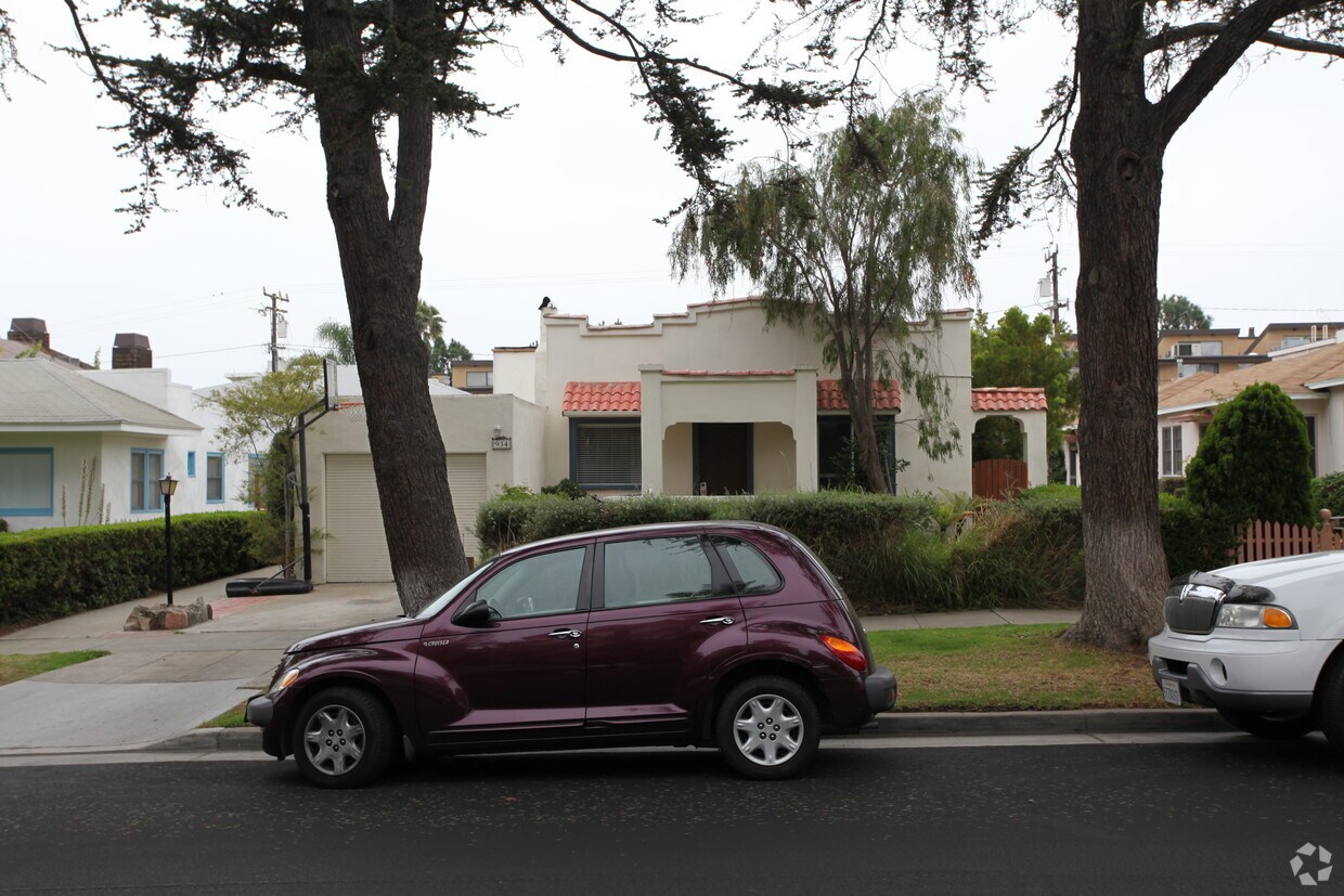 Primary Photo - 934 15th St