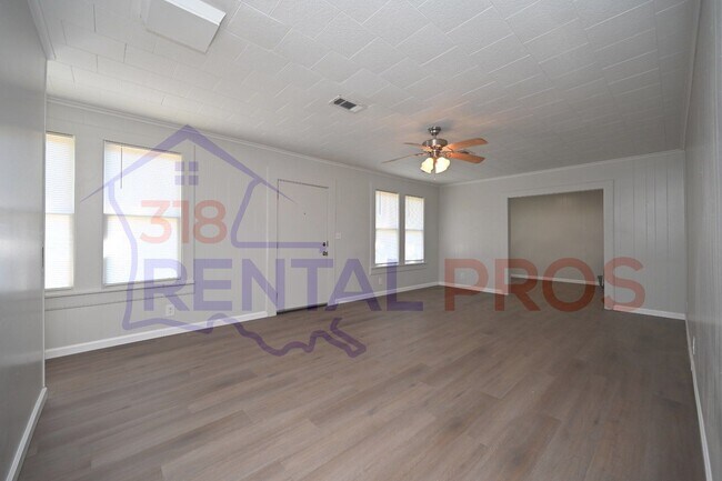 Foto del edificio - 722 E Tennessee Ave