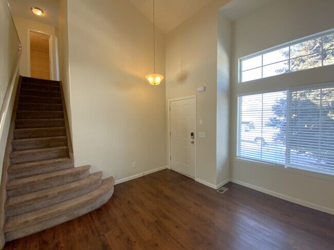 Building Photo - 3914 Morning Glory Dr