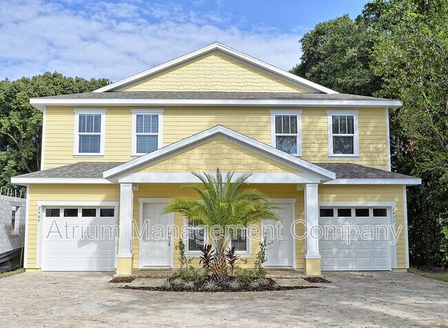 Building Photo - 2916 E Washington St