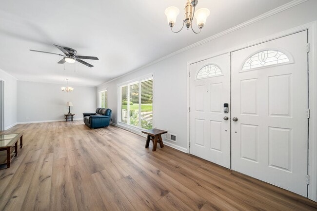 Building Photo - 4019 Flintridge Dr