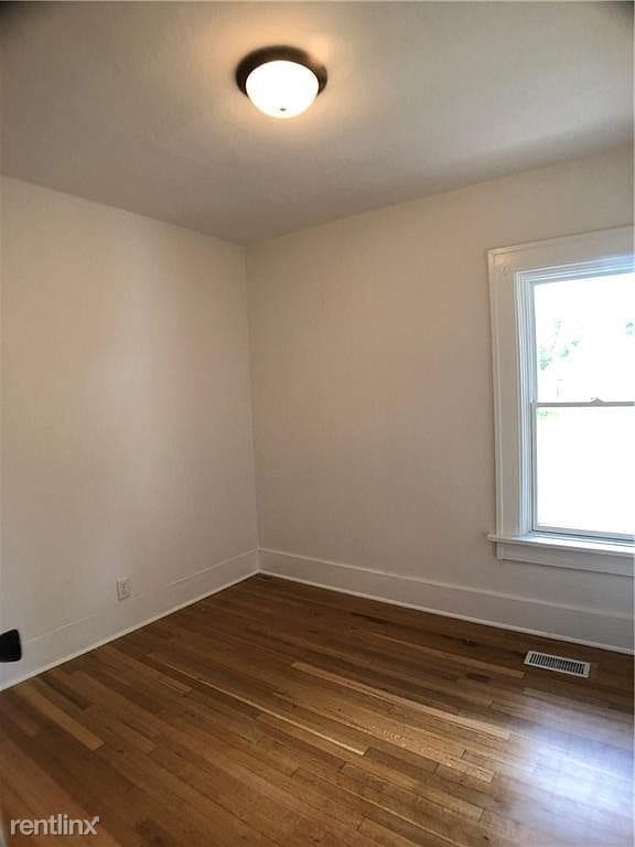 Building Photo - 3 br, 1 bath House - 816 Grandview Ave