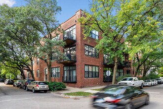 Building Photo - 1670 N Claremont Ave