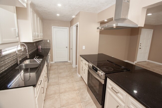 Foto del edificio - 23302 Pennsgrove Rd