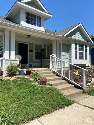 Building Photo - 1709 Azalea Dr
