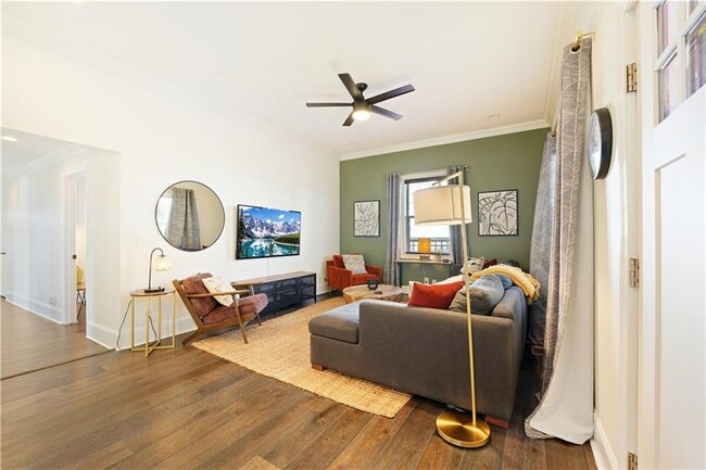 Foto del edificio - 105 Haygood Ave SE