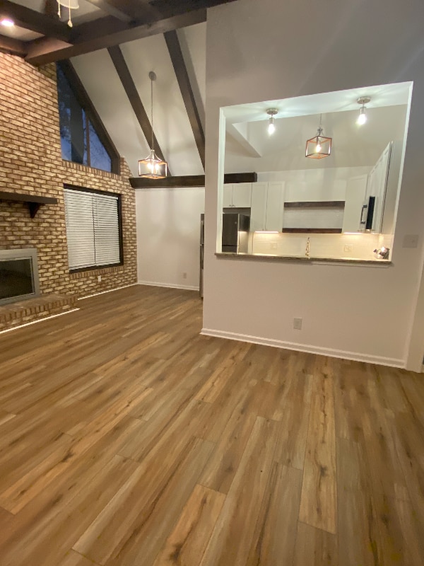 Building Photo - 233 Culp St