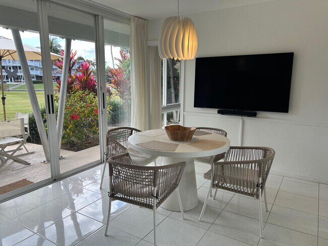 Foto del edificio - 1221 Hillsboro Mile