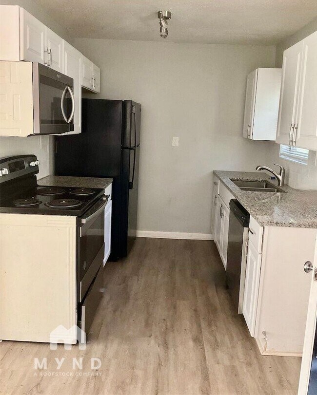 Foto del edificio - 5575 Oglesby Rd