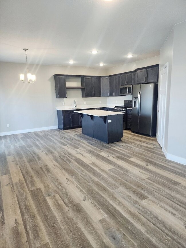 Building Photo - Near New In Cedar Reserves, Move In Specials!