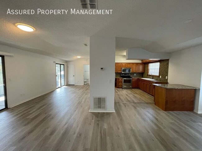 Building Photo - 1879 Fortune Ct