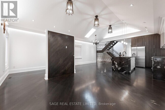 Photo du bâtiment - 170 Silverthorn Ave